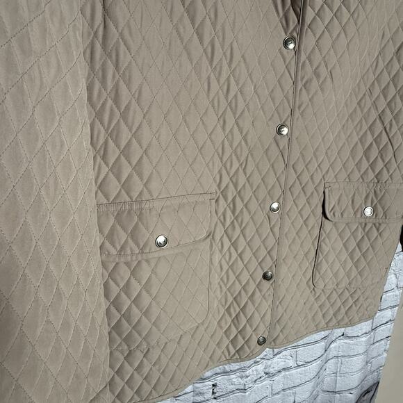 Cutter & Buck Ladies Tan Quilted Jacket, NWT, Side Pockets, Snap Relief, XL - Picture 6 of 10